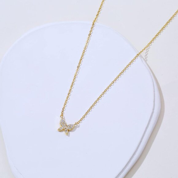 🆕Women’s Gold 14k Gold Plated CZ Butterfly Pendant Necklace Hypoallergenic - Picture 5 of 7